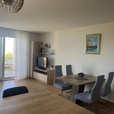Waterfront Apartments - Tučepi エクステリア 写真