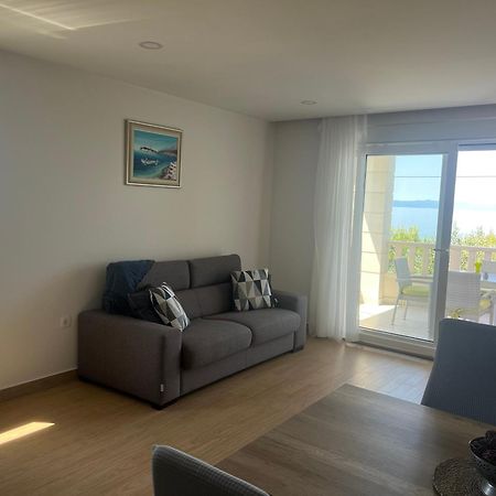 Waterfront Apartments - Tučepi エクステリア 写真